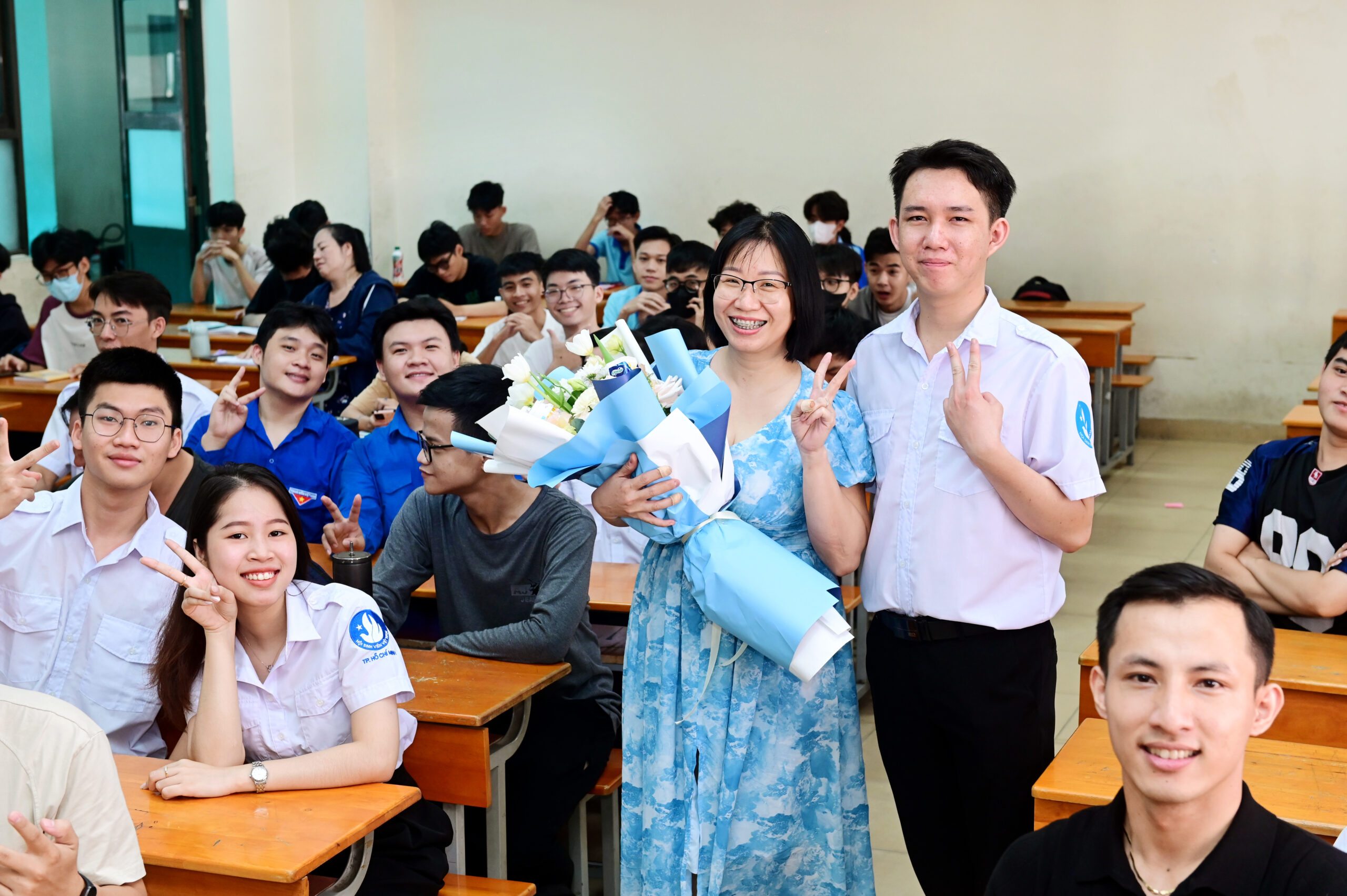 Tổ chức sự kiện trường học Ngày nhà giáo Việt Nam